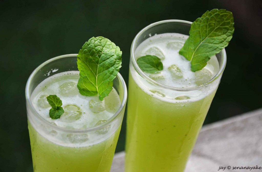 Cucumber-&-mint-cooler