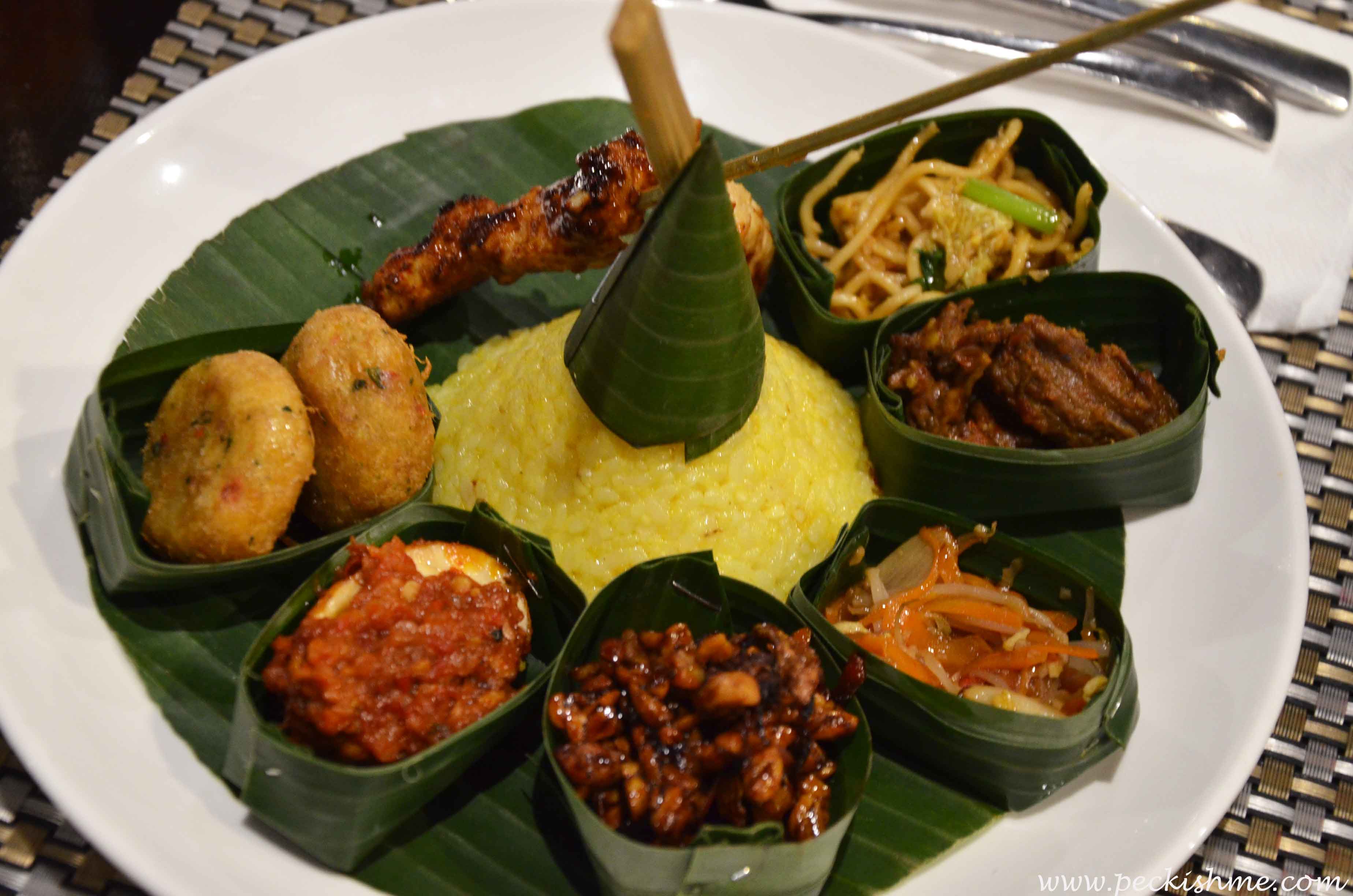 tumpeng