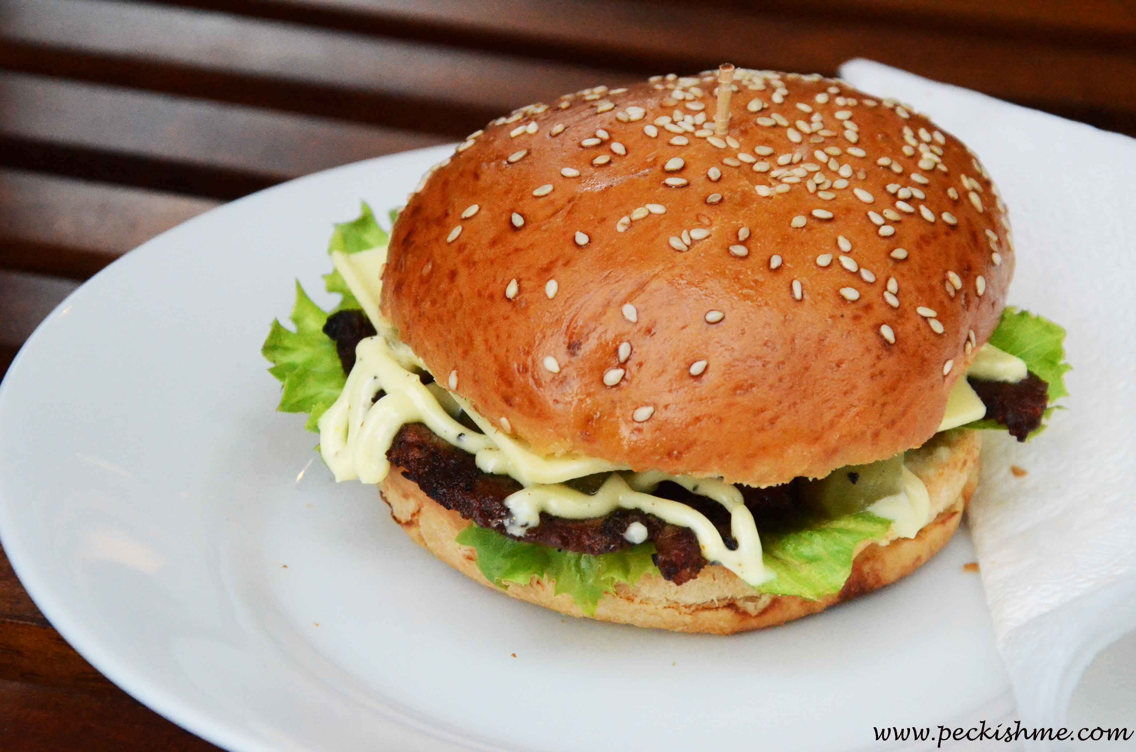 paan-paan-beef-burger