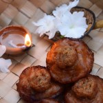 Sri Lankan oil cakes (Kavum/Kevum)