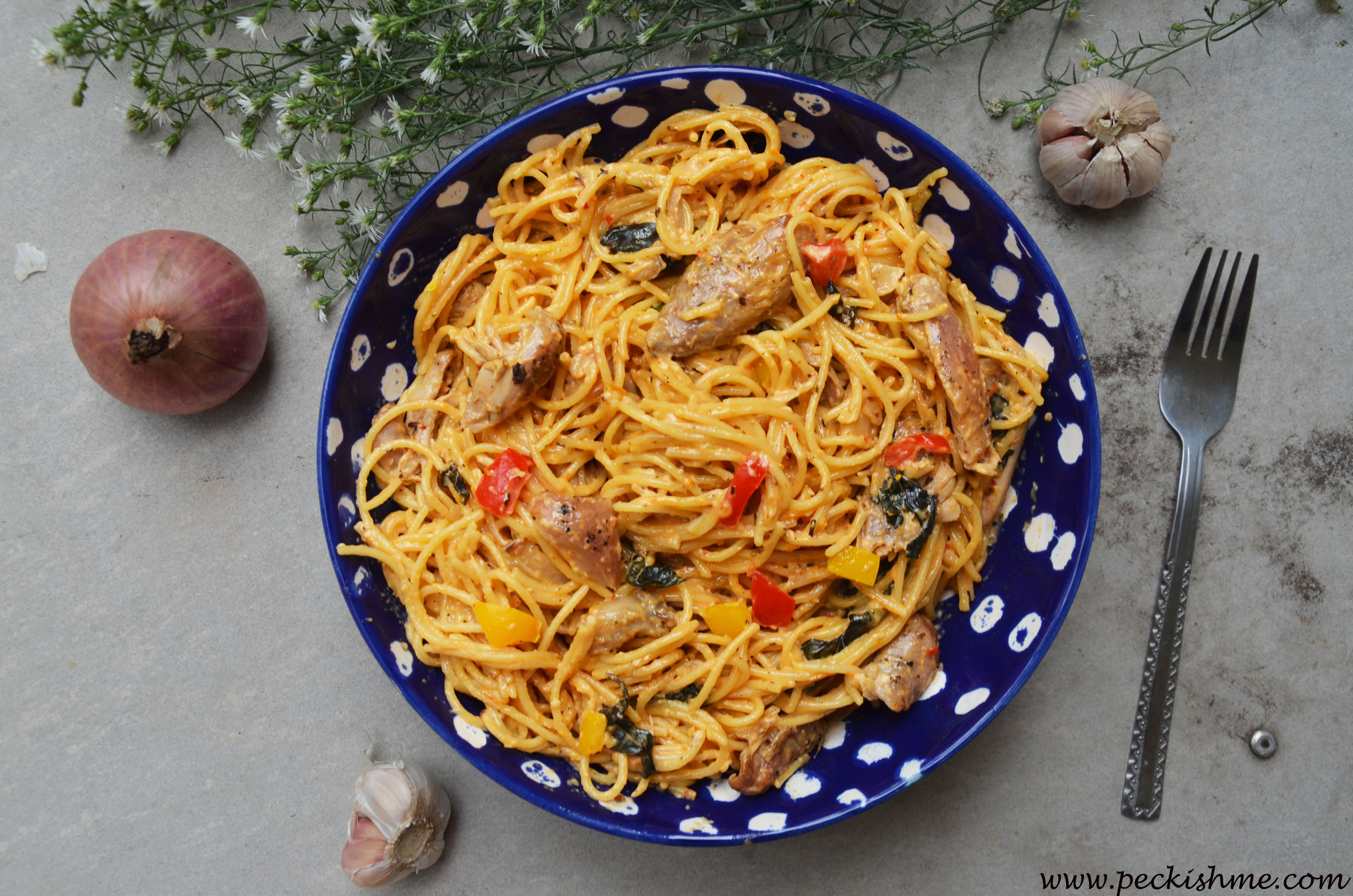 Samenpersen Verdeel Gespierd Grilled chicken Spaghetti - Comfort in a bowl