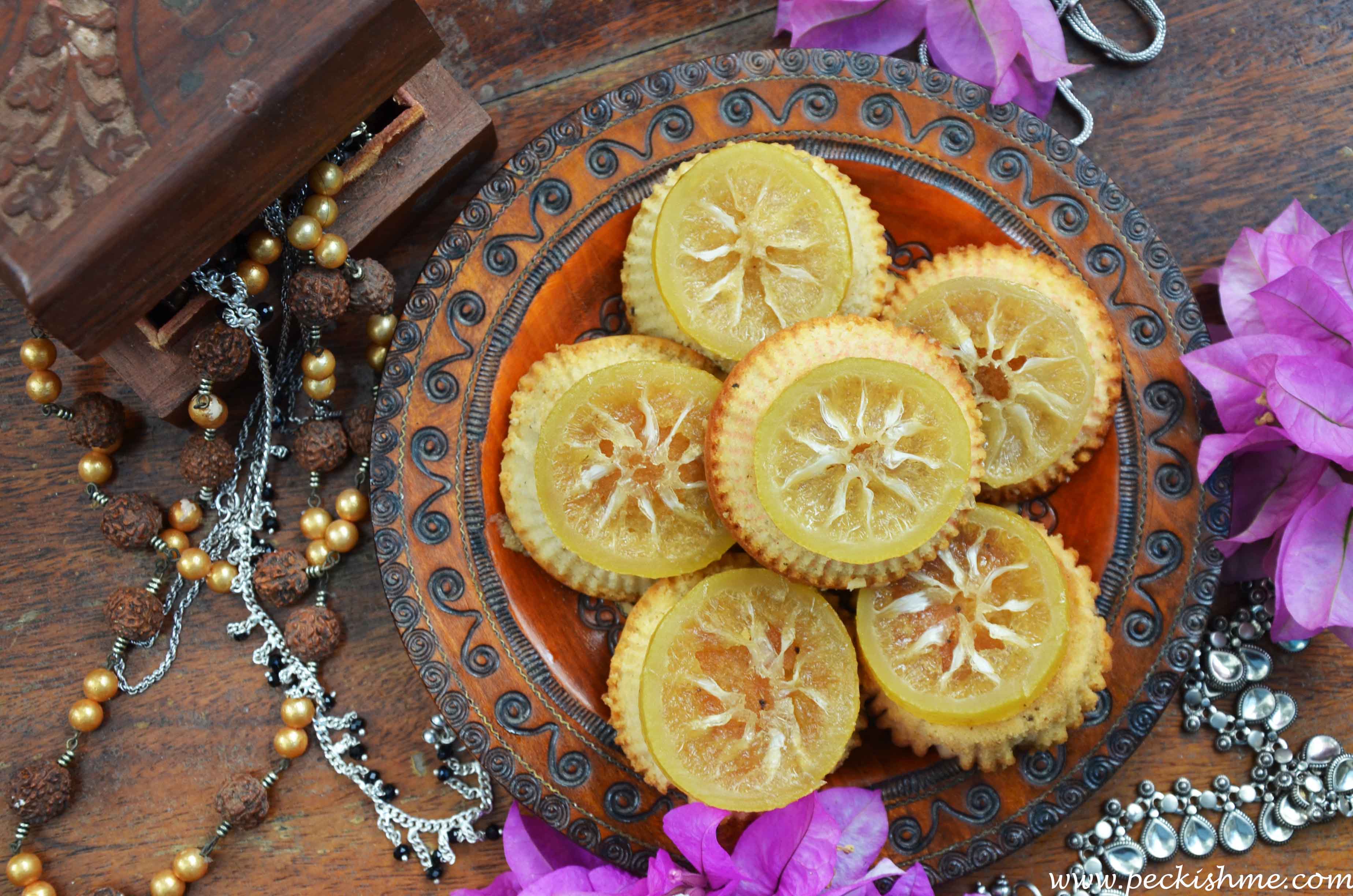 Game of Thrones Inspired Dessert: Bite Sized Lemon Pound Cakes